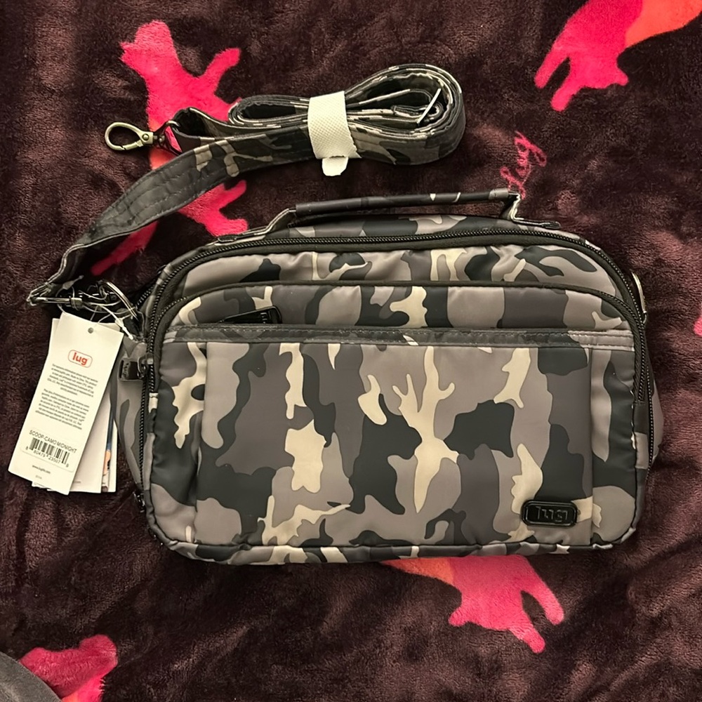 BNWT LUG Scoop (camo midnight)